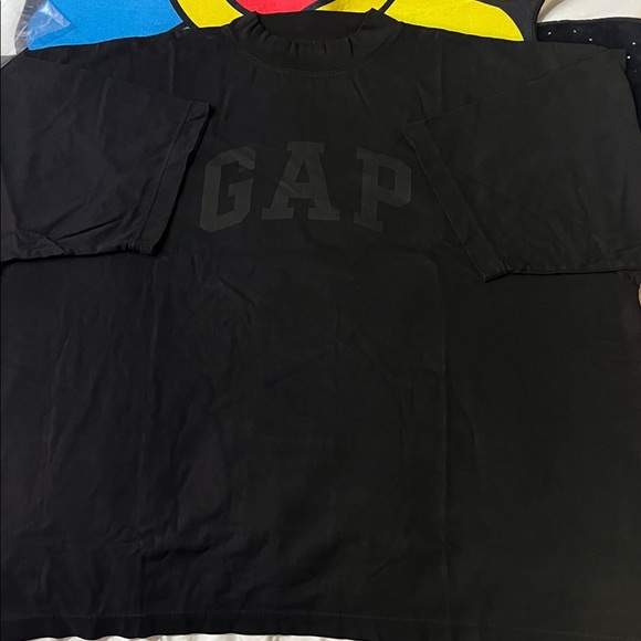YEEZY × GAP ENGINEERED BY BALENCIAGA 53 DOVE 3/4 SLEEVE TEE ( OVERSIZED ) - Picture 4 of 16